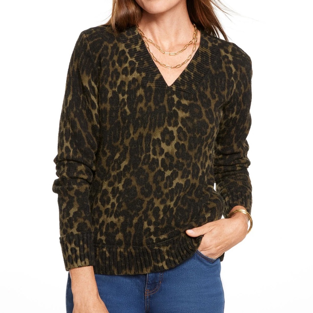 Talbots NWT V-neck sweater, ocelot print, petite medium